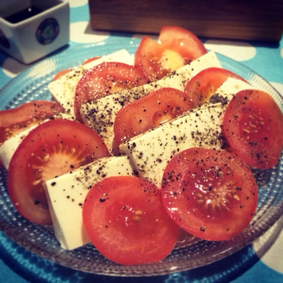 トマトと豆腐のカプレーゼ|Ningさん