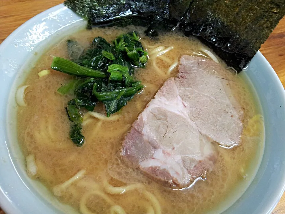 六角家のラーメン☆|けんさん