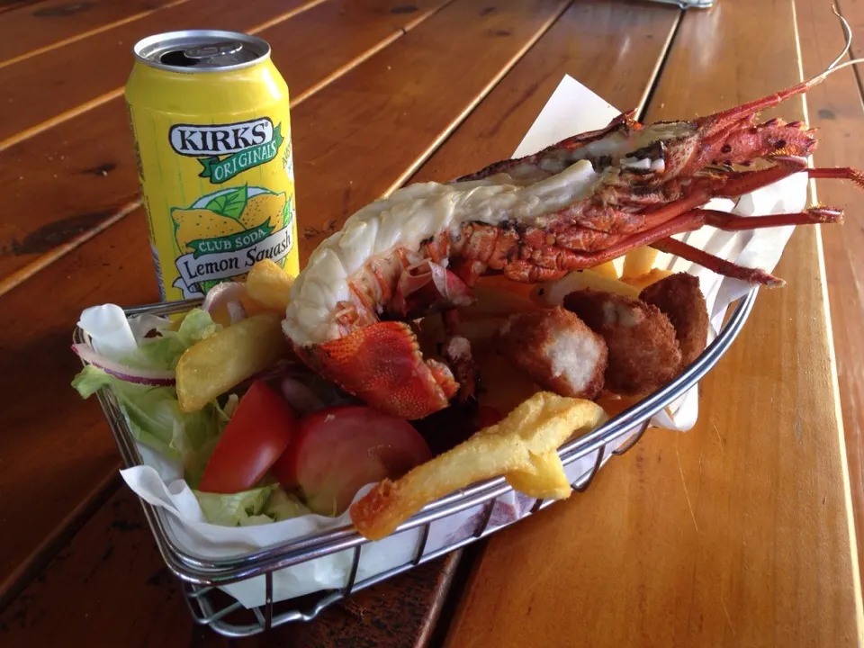 Snapdishの料理写真:Lobster, lobster nuggets, salad & hot chips|Julianne Ovieさん