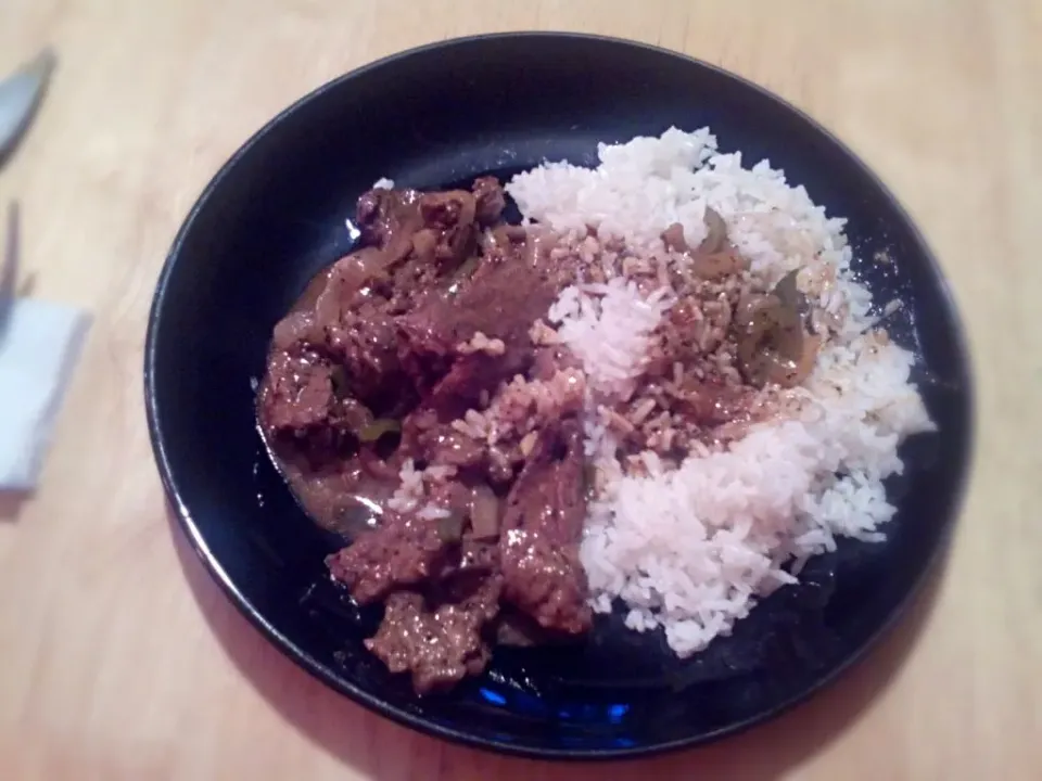 Snapdishの料理写真:Beef Chinesse Style & White Rice|Yari Gonzálezさん