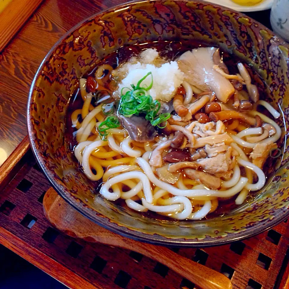 法隆寺門前の茸と大根おろしのうろん|🌀さん