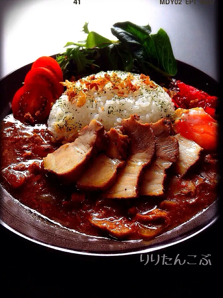 【取扱注意】炊飯器でとろとろ豚バラチャーシューカレー🍛😊隠し味はチャーシュー煮汁🐽|りりたんこぶさん