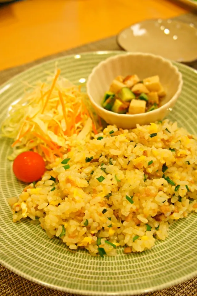 肉味噌混ぜご飯・長芋とキュウリの梅おかか和え|ゆのこさん