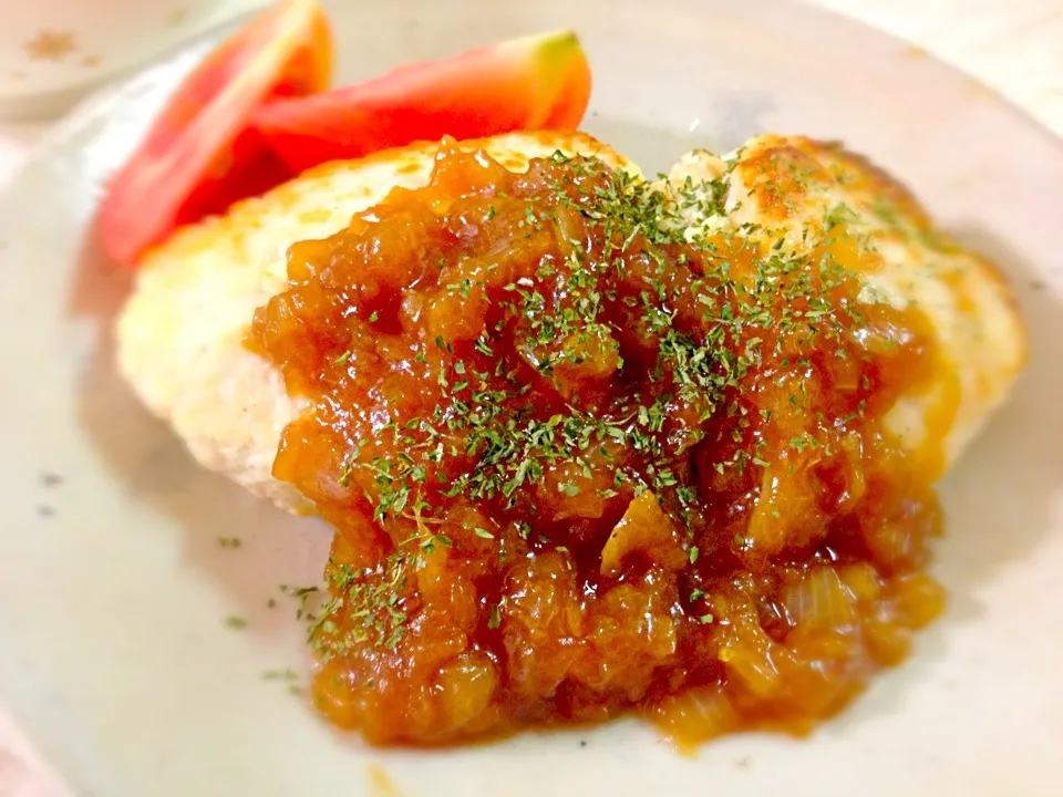 豆腐ハンバーグに生姜と玉ねぎの照り焼きソース|麻由美さん