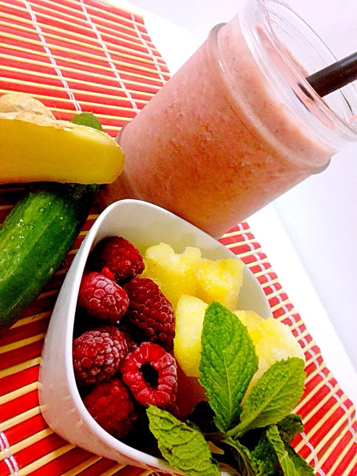 Powered Digestion Smoothie|Mich Liowさん