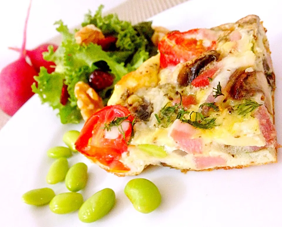 Snapdishの料理写真:Cherry Tomatoes, Ham and  Beans Frittata|Mich Liowさん