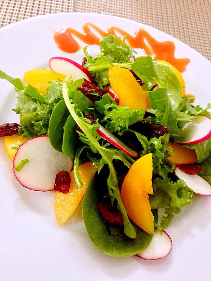 Radish Apricot Arugula Salad|Mich Liowさん