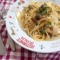 Snapdishの料理写真:キノコとチキンの和風パスタ|zukkoliiniさん