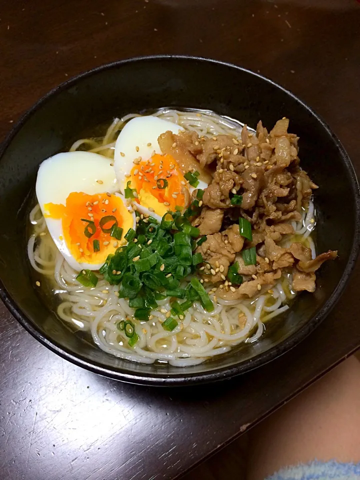 塩ラーメン風がっつりそうめん♡|mさんさん