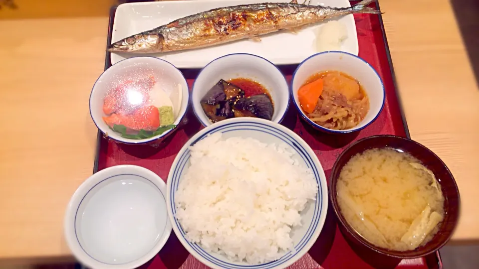 Snapdishの料理写真:四種の定食|yoshiさん