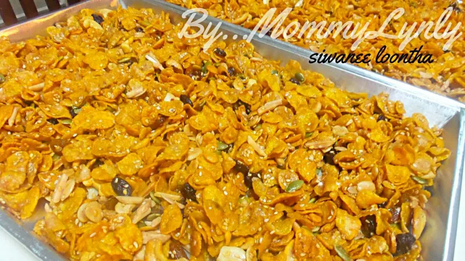 blueberry caramel cornflake|siwanee loonthaさん