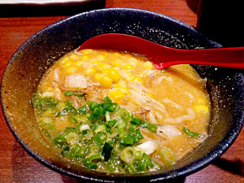 ミニ味噌ラーメン|東京ライオンズさん