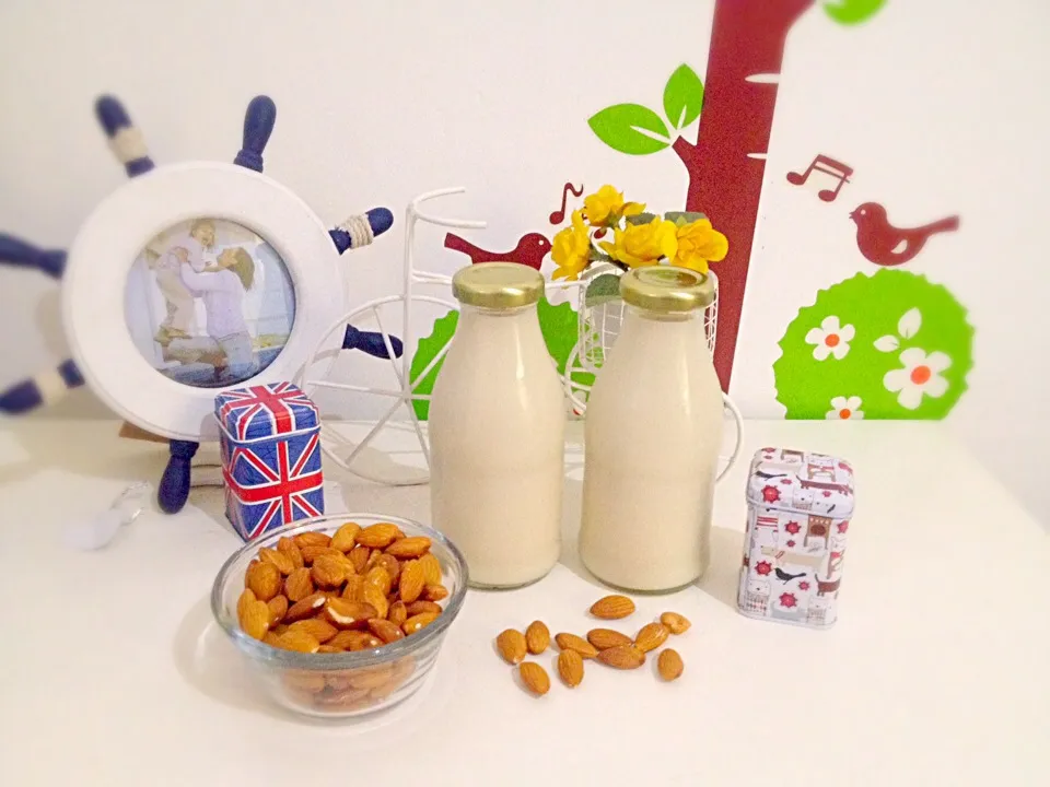 Raw almond milk 100%almond milk fresh and healthy|Ester Rianasari Wijayaさん