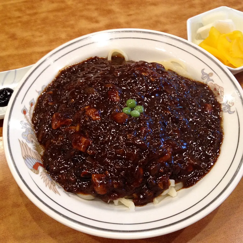 Snapdishの料理写真:ジャージャン麺！|なお。さん