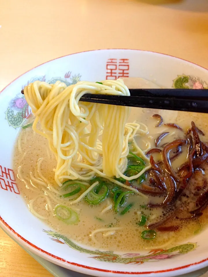 博多 金龍のラーメン〜|カフェアジアンさん