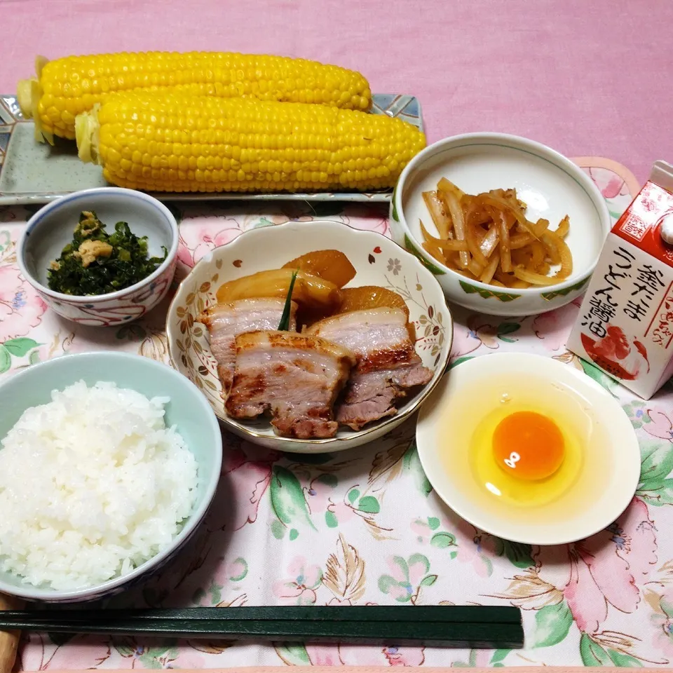 お大根と生みたて玉子とトウモロコシのお土産を料理しました。|erikoさん