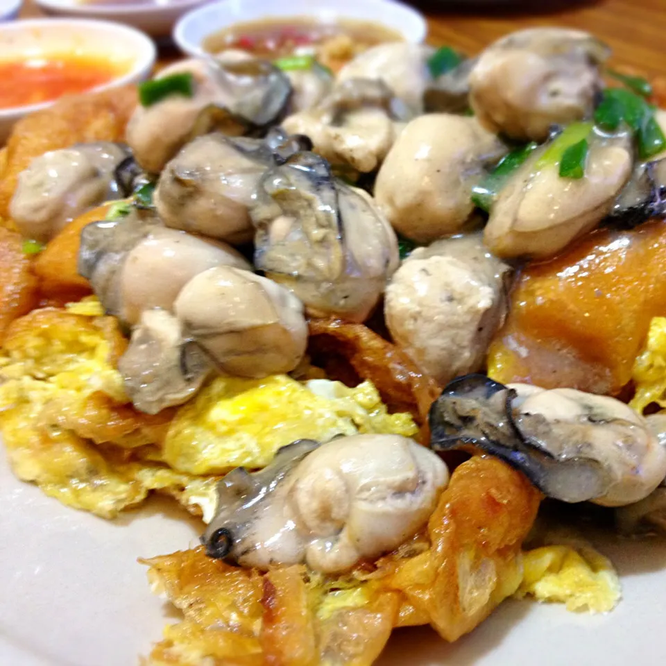 Snapdishの料理写真:Fried egg with oyster|Jeremy Khooさん