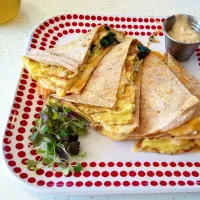 Snapdishの料理写真:Egg Quesadilla