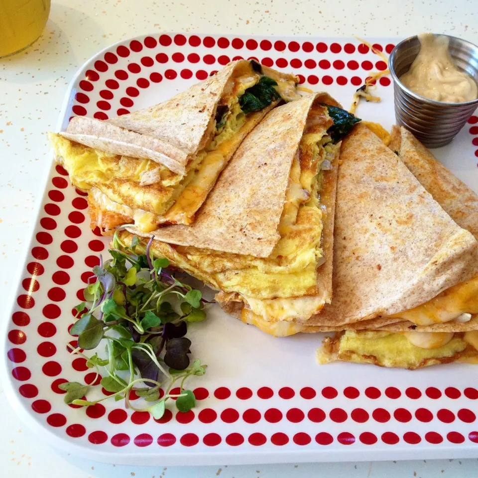 Egg Quesadilla|MyRaXさん