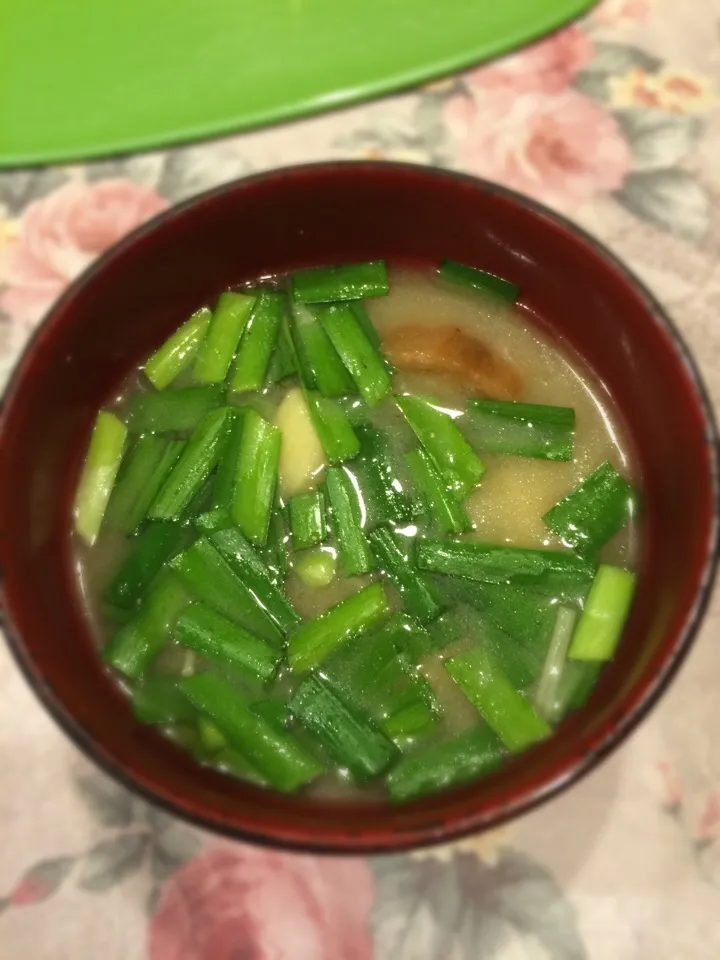 ナス 油麩 ニラ 豆腐の味噌汁|みやさん