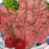 Snapdishの料理写真:炊飯器でローストビーフ|ykawamiさん