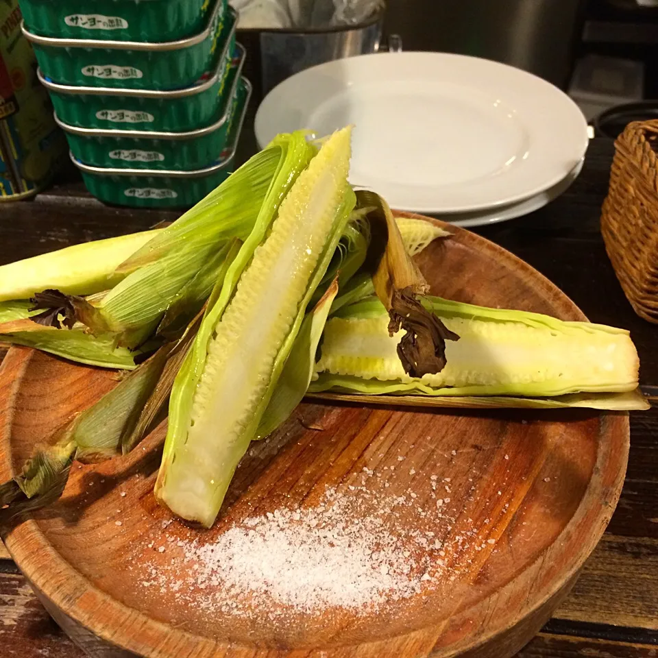 ヤングコーンの炭火焼き（＾∇＾）|しーさん