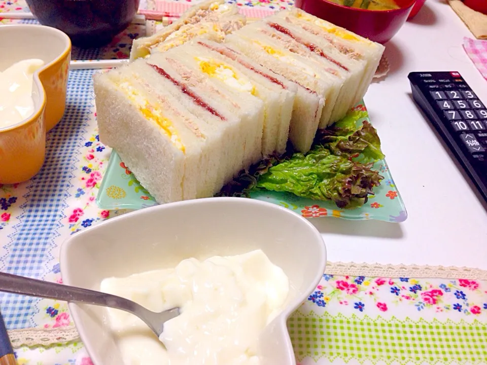 Snapdishの料理写真:朝ご飯サンドイッチ|Endo Masaakiさん