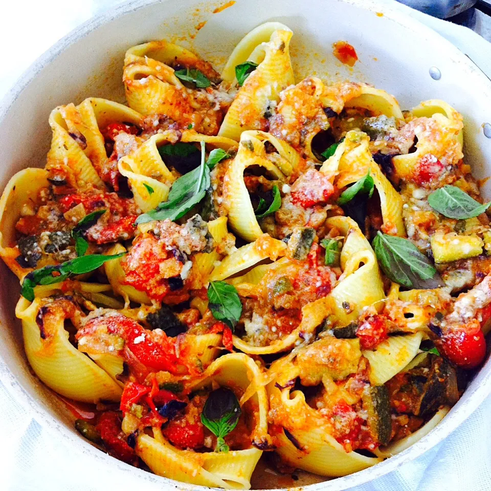 Pasta shells w vegetable mix|Stefan Labuschagneさん