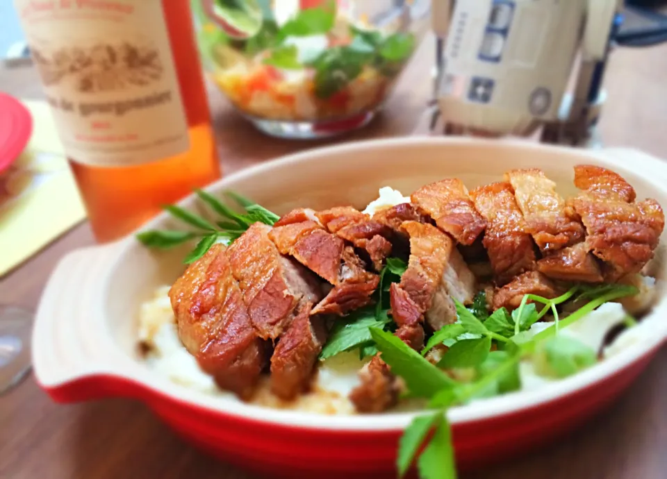 Braised pork belly on mashed potato.|Akiko Nishimaeさん