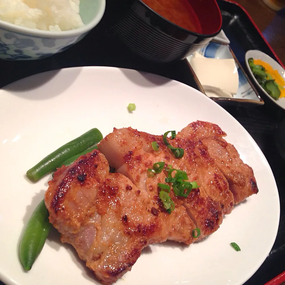 豚みそ漬焼定食@なお樹(五反田)|塩豚骨さん