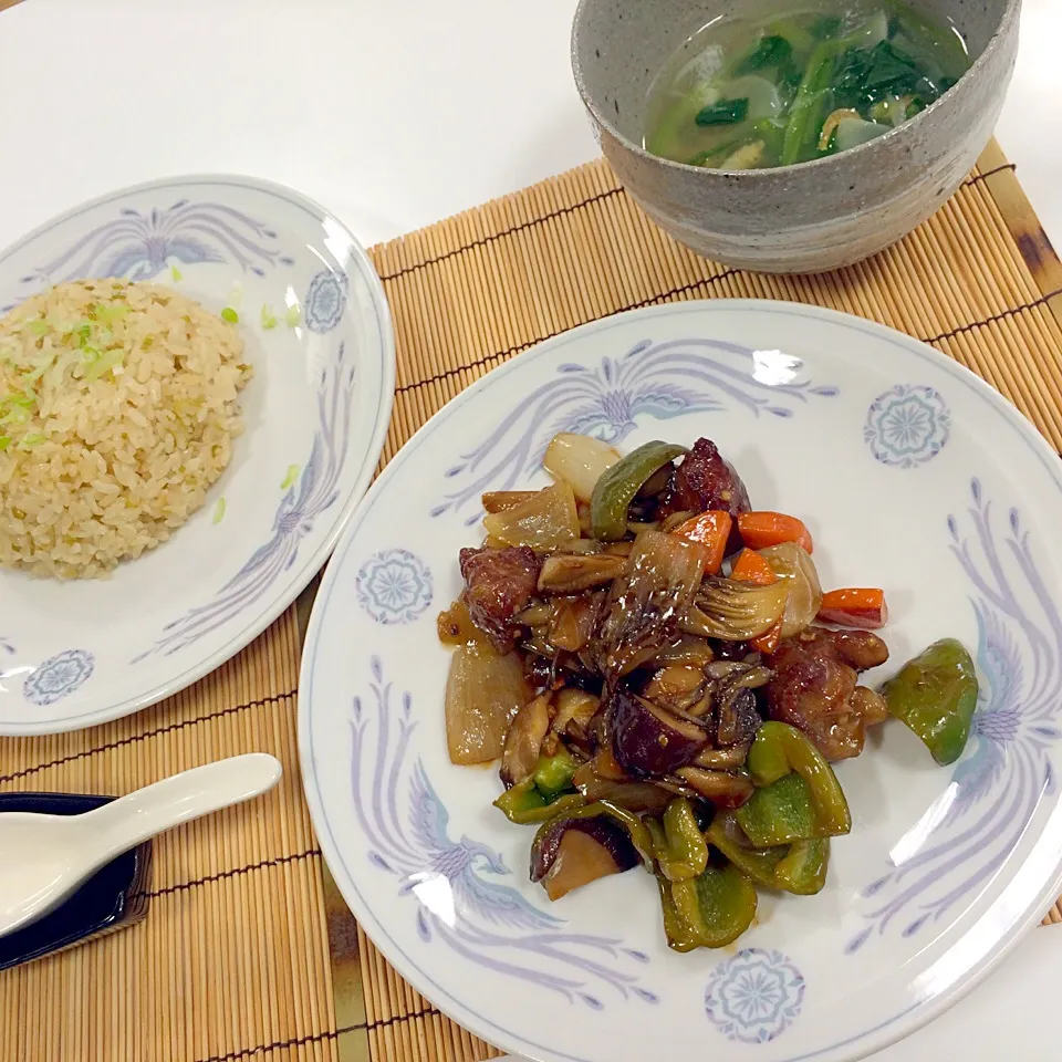 黒酢の酢豚、炊き込みネギ炒飯、青梗菜と干しエビのスープ|あきさん