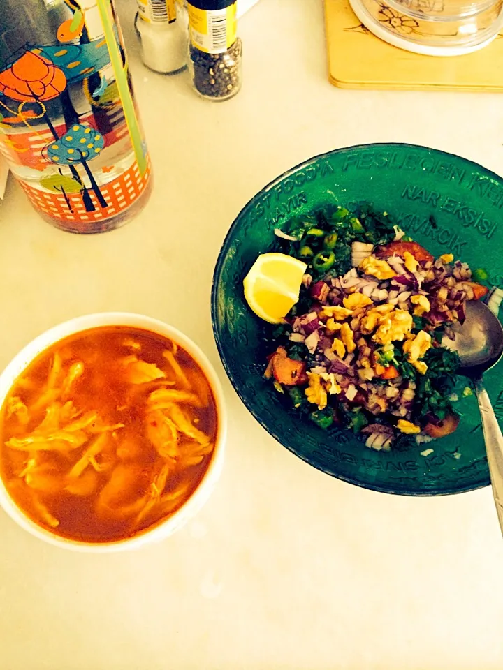 Chicken soup and salad|Nurcihan Krpeさん