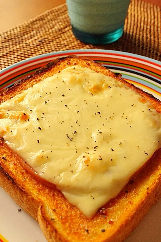 ハムチーズトースト|はさん