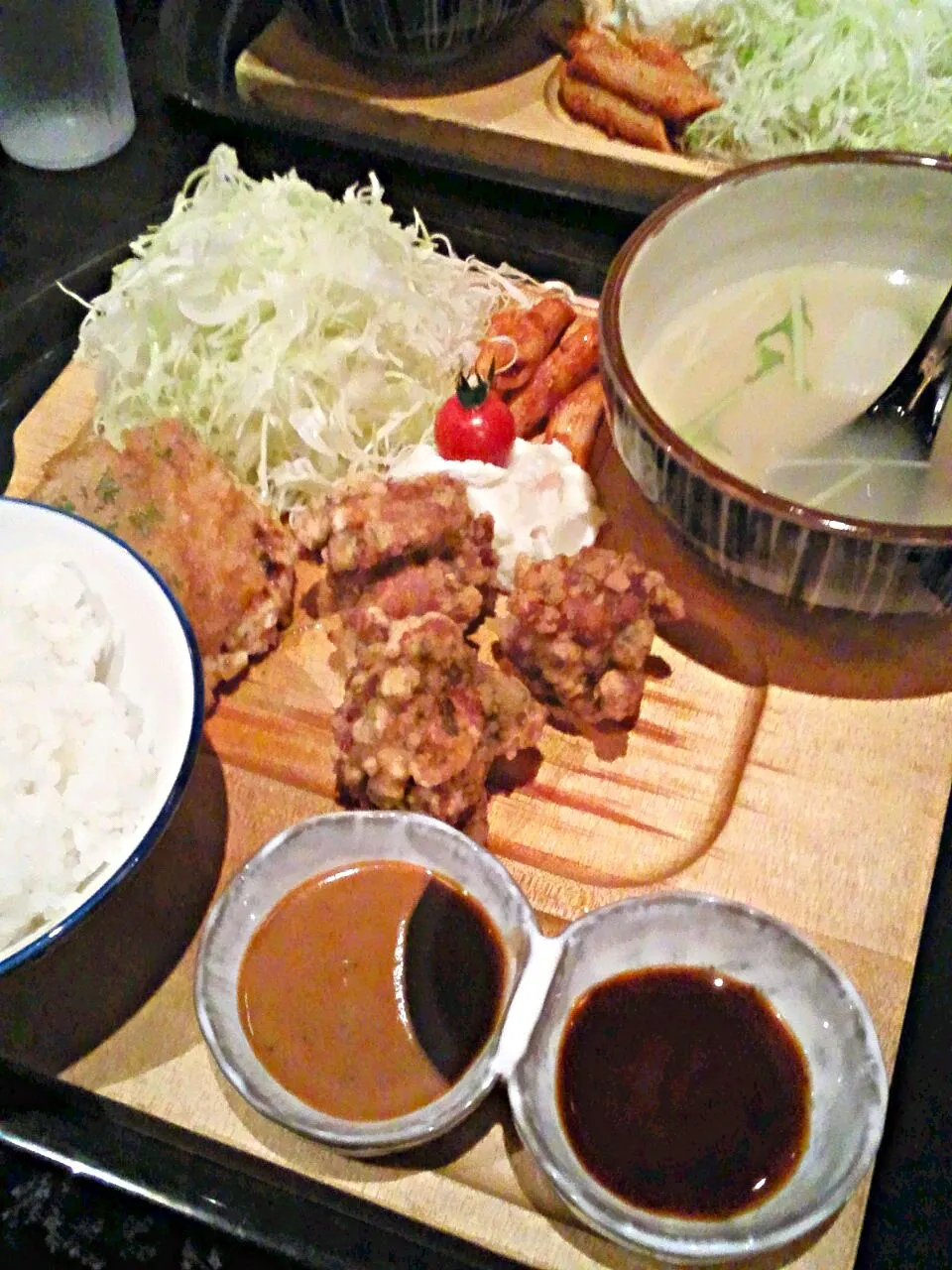 大手町・おでん かしみんの鶏おろしハンバーグとスパイス鶏唐揚げ定食|すーさん