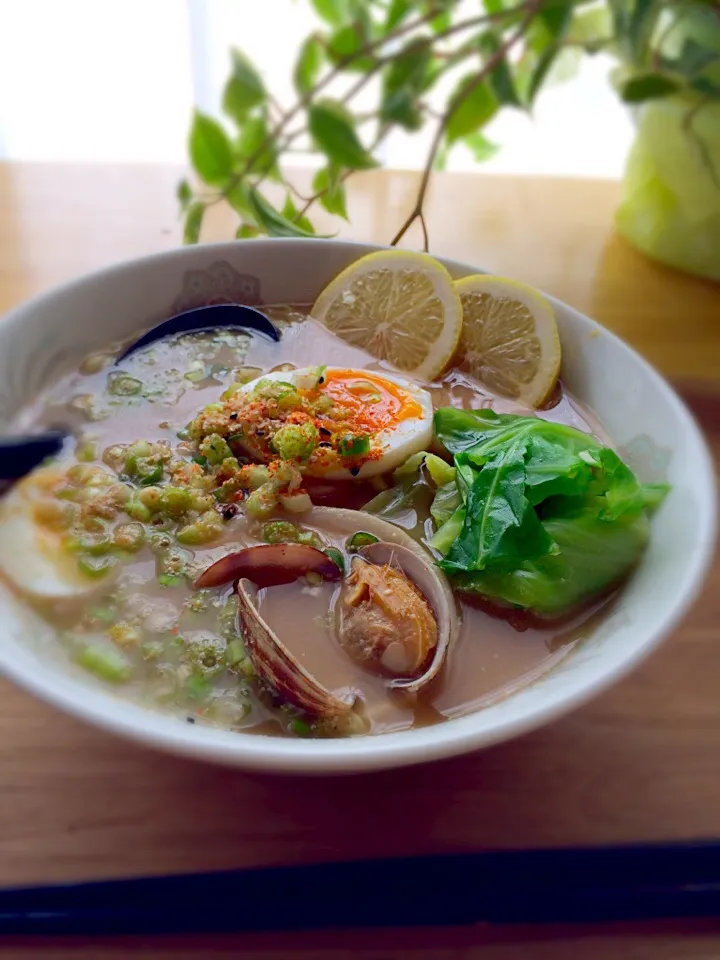 あさりだしで味噌ラーメン馬っしーバージョン|葉月さん