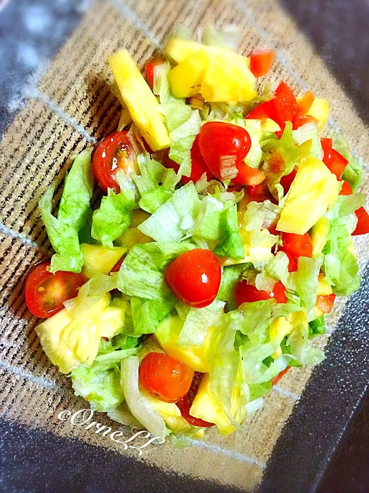 Pineapples salad|Corneliaさん