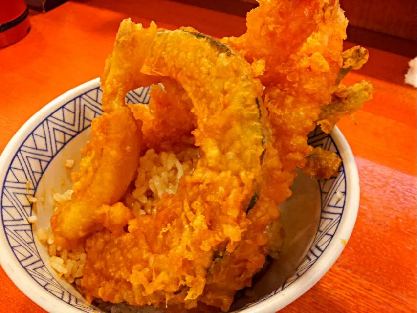 Snapdishの料理写真:はげ天 大海老天丼|Tetsunori Uchidaさん