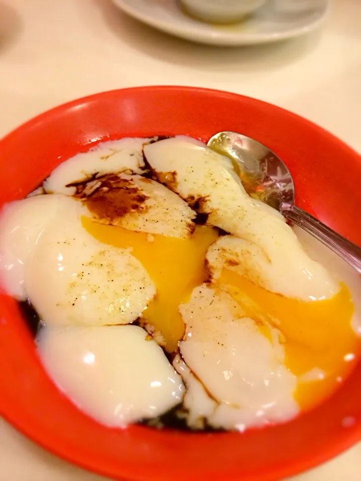 Snapdishの料理写真:Half boiled egg|prissyさん