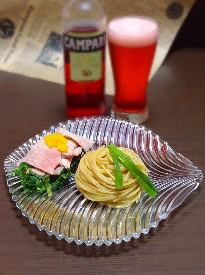 Snapdishの料理写真:冷製 マヨぽんパスタ+カンパリビア|浦島太郎さん