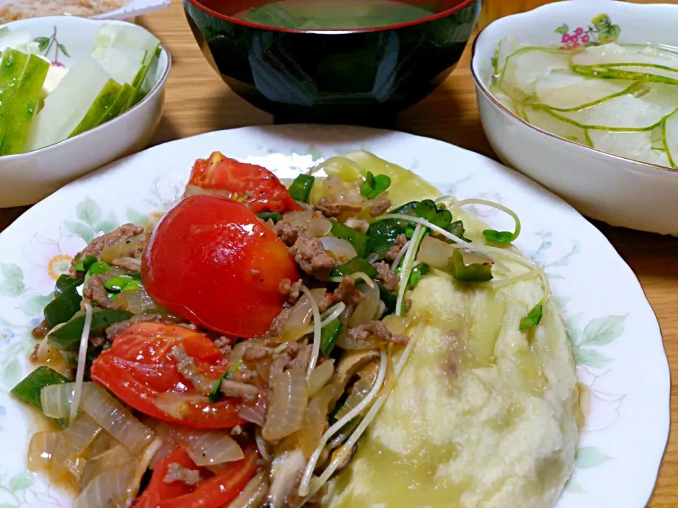 焼きなすのトマトソースかけ|Shinji Matsuokaさん