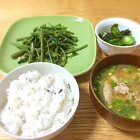 空芯菜のナンプラー炒め＆酢の物＆豚肉と玉ねぎの味噌汁|mamirockさん