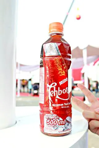 apapun makanannya minumnya teh botol sosro #iklan|Meiliana Chenさん