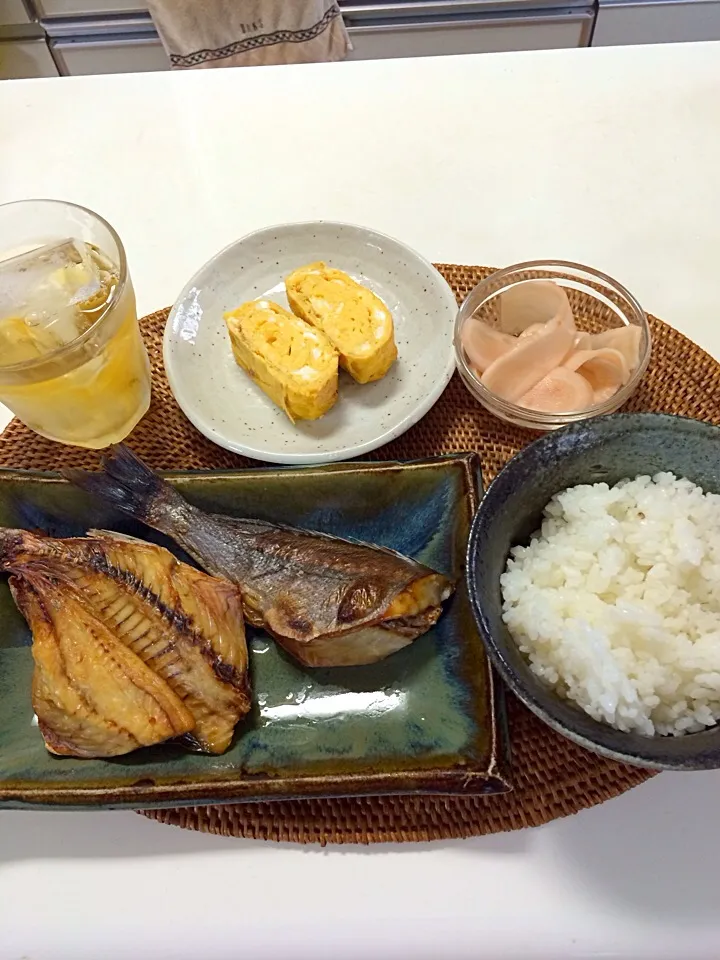 俺の朝ご飯|ひろべえさん