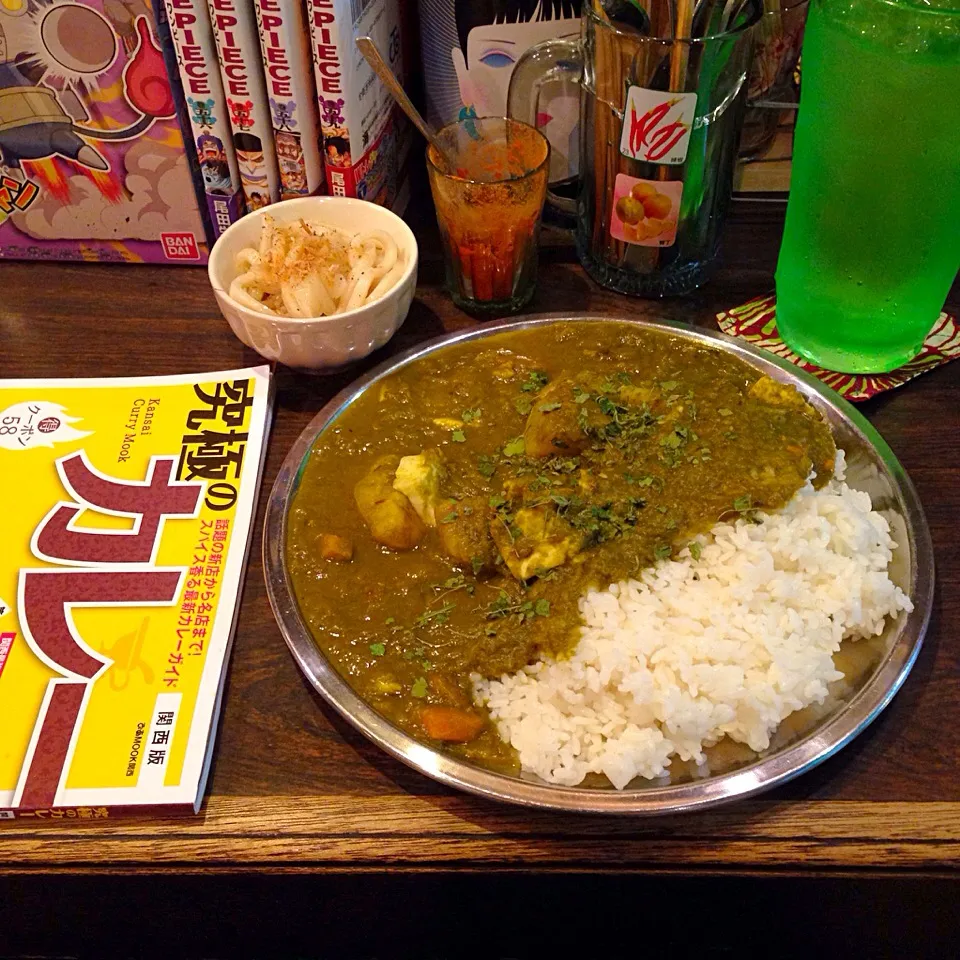 ほうれん草とカッテージチーズのパラックパニールカレー！✨😋🍛|Akiyuki Chinnen Sukiyaki Shiraishiさん