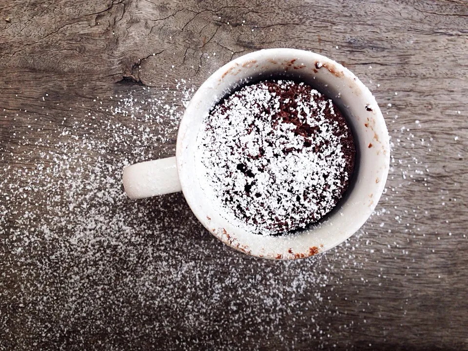 Microwave chocolate mug cake|OnTheWoodenTableさん