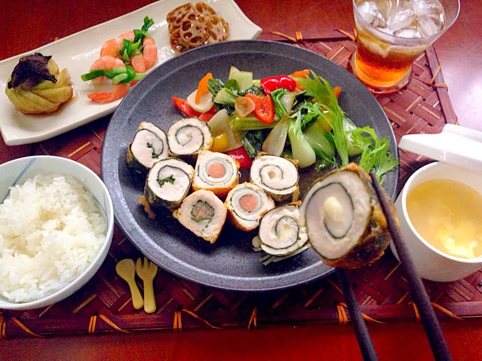 Snapdishの料理写真:Today's Dinner🍴前菜･ささみﾛｰﾙ 青梗菜とﾊﾟﾌﾟﾘｶのｵｲｽﾀｰ炒め･粟米湯🌽ｽｰﾐｰﾀﾝ(ｺｰﾝｽｰﾌﾟ)|🌈Ami🍻さん