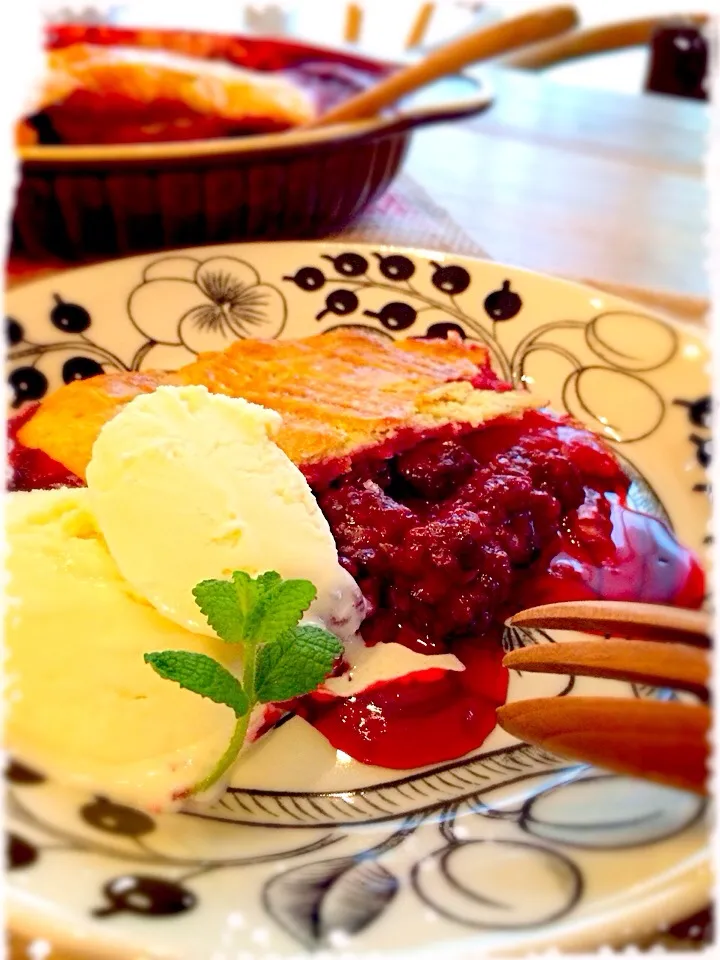 Snapdishの料理写真:Blackberry Cobbler|みずほさん