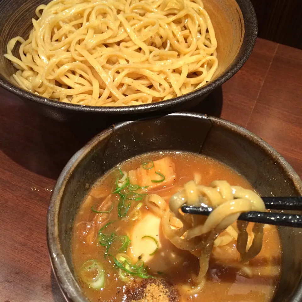 Snapdishの料理写真:味玉濃厚魚介つけ麺|maixx ใหม่さん