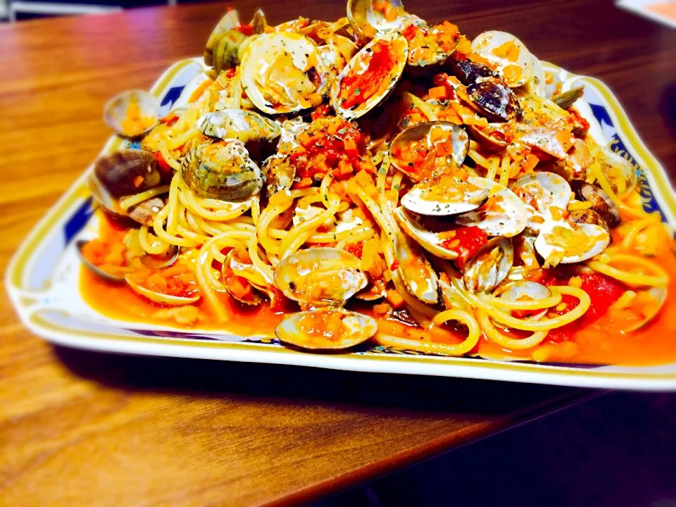 アサリごっさりボンゴレ・ロッソ|古田拓馬さん