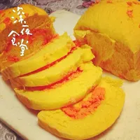 Snapdishの料理写真:carrot bread|刘颖珊さん